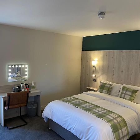Bed and Breakfast The White Horse Cranswick Экстерьер фото