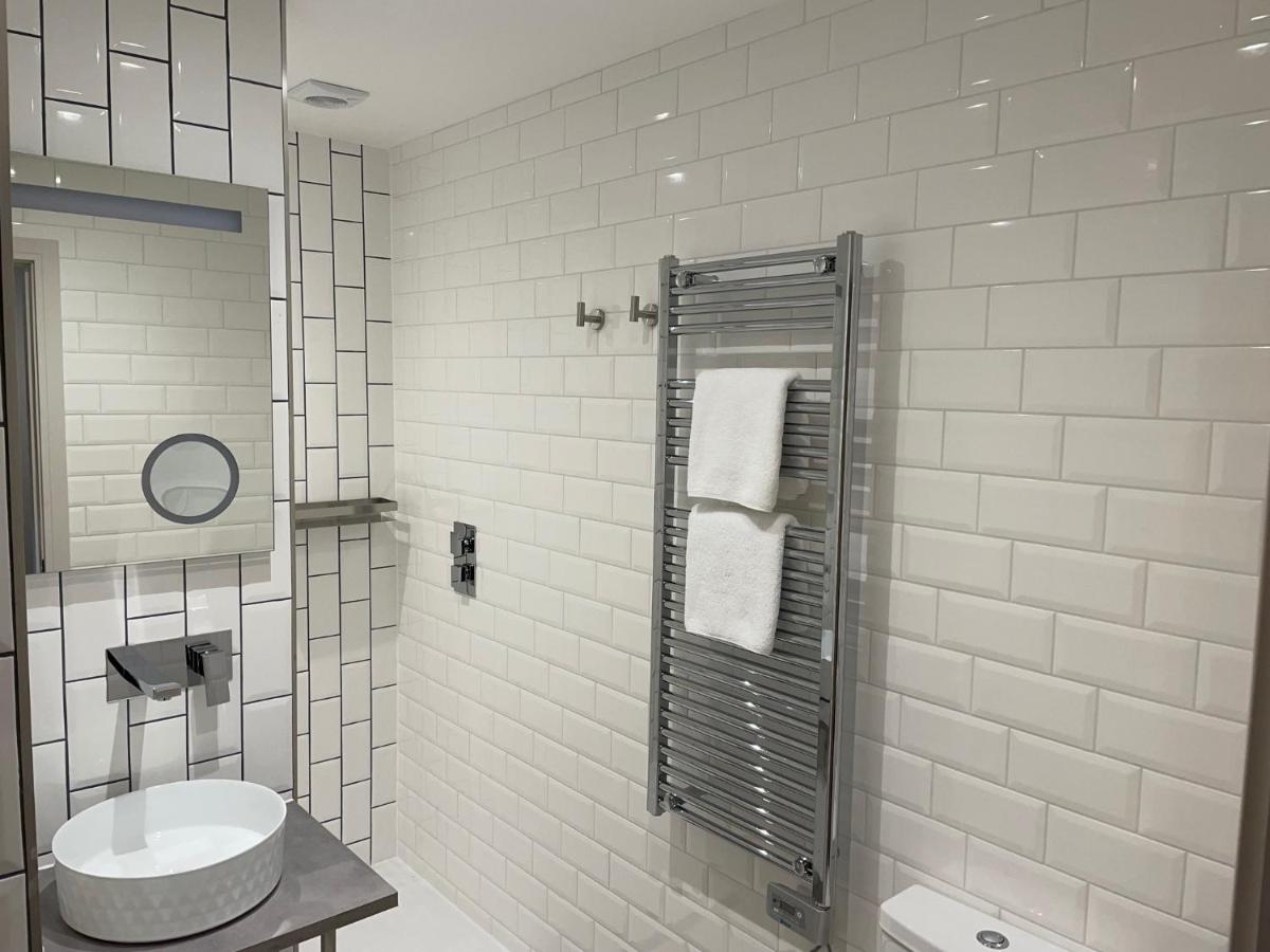Bed and Breakfast The White Horse Cranswick Экстерьер фото