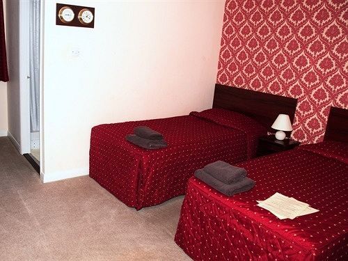 Bed and Breakfast The White Horse Cranswick Экстерьер фото